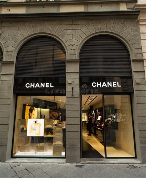 chanel shop online italy|chanel boutique official website.